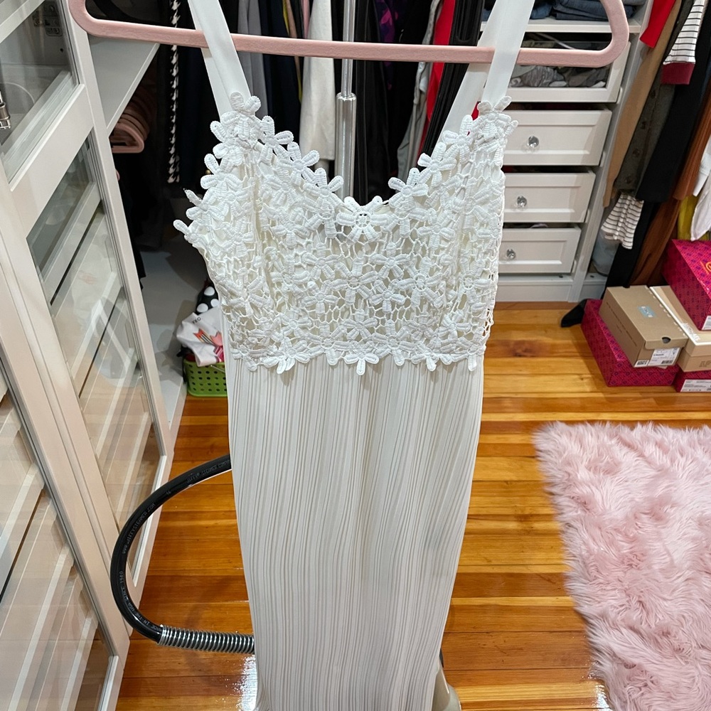 White lace and chiffon midi